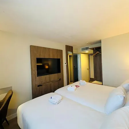 Western Hotelio Sud מלון 3*